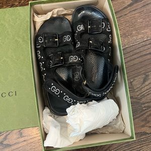 Women's Gucci sandal with crystals in balack